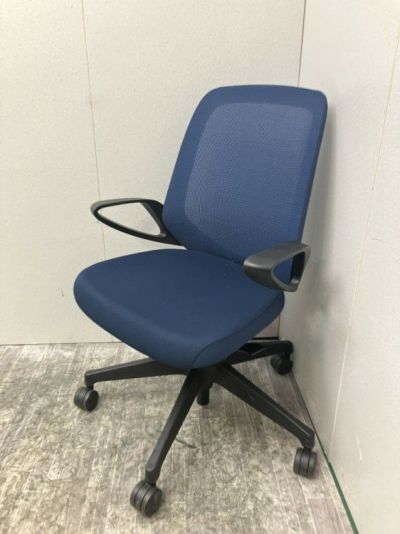 イトーキノート(nort)チェア 固定肘付ノートチェア 商品画像1