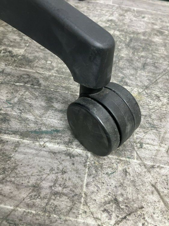 イトーキノート(nort)チェア 固定肘付ノートチェア 商品画像6