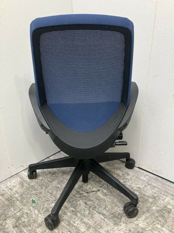 イトーキノート(nort)チェア 固定肘付ノートチェア 商品画像8