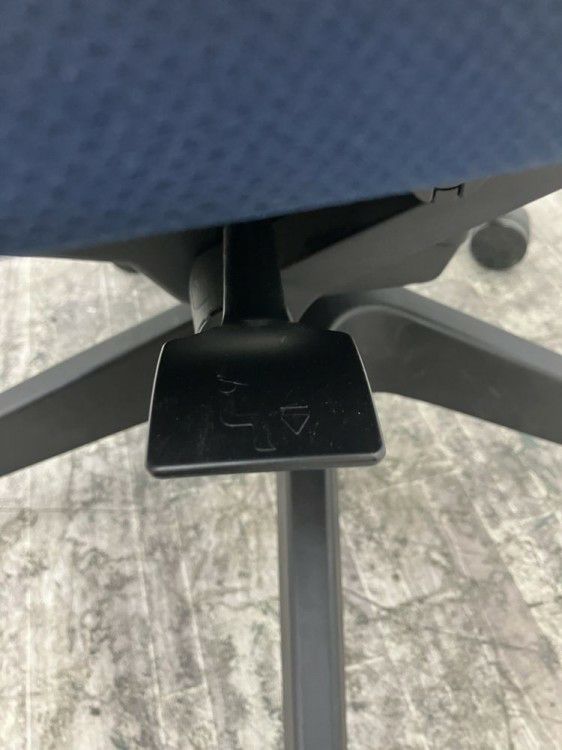 イトーキノート(nort)チェア 固定肘付ノートチェア 商品画像10