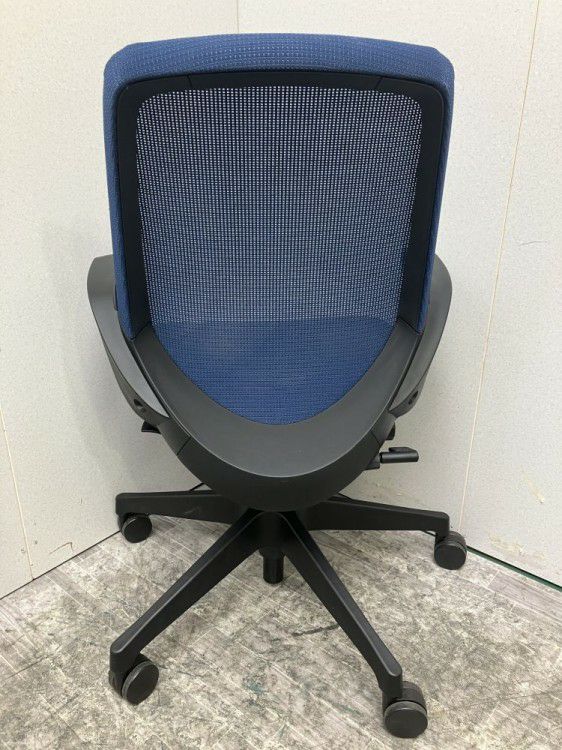 イトーキノート(nort)チェア 固定肘付ノートチェア 商品画像8