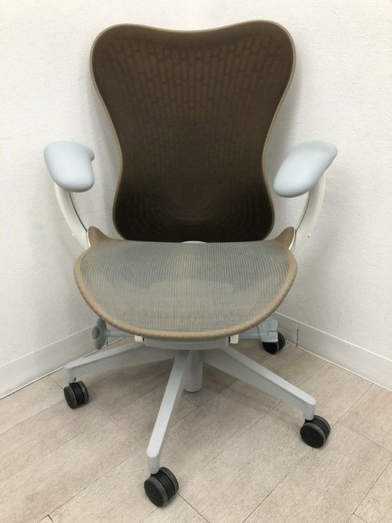 HermanMiller（ハーマンミラー）Mirra 2 Chairs/ミラ2チェア 可動肘付ミラ2チェア 商品画像2