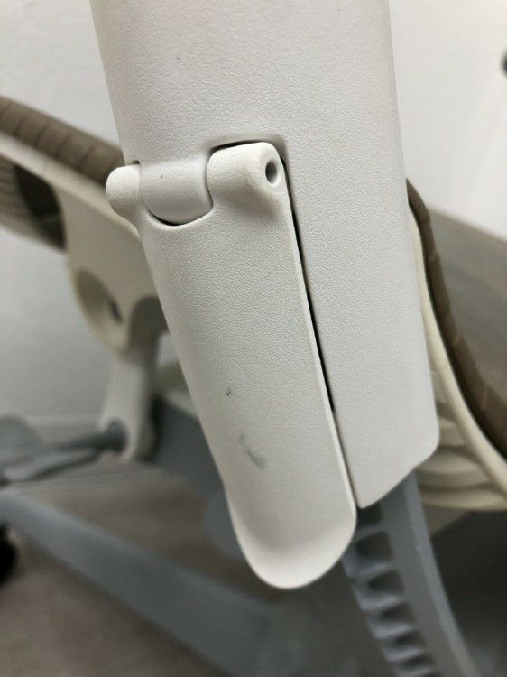 HermanMiller（ハーマンミラー）Mirra 2 Chairs/ミラ2チェア 可動肘付ミラ2チェア 商品画像17