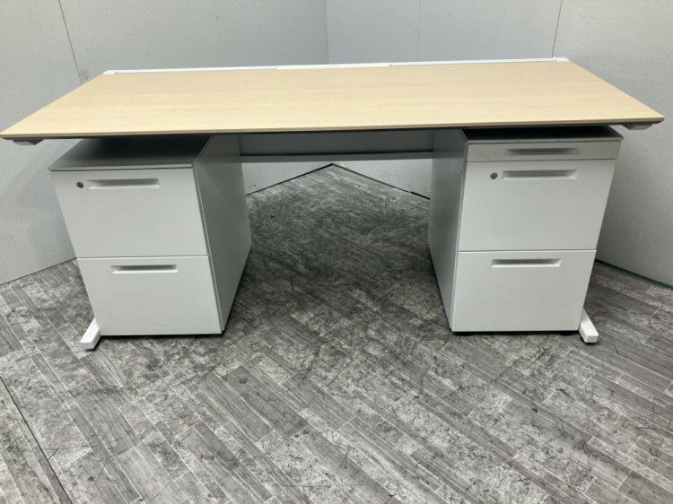 コクヨLEVIST(レヴィスト)シリーズ 1600平デスク+ワゴンセット 商品画像1