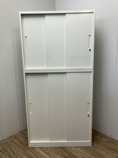 ナイキCWシリーズ 3扉スライド上下書庫 商品画像1