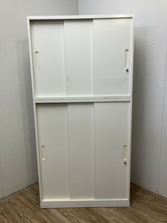 ナイキCWシリーズ 3扉スライド上下書庫 商品画像1