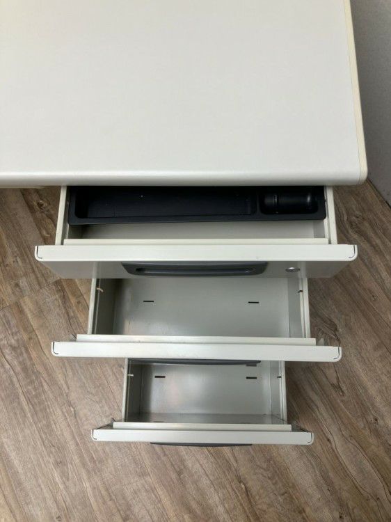 プラスLAシリーズ 1200片袖デスク 商品画像4