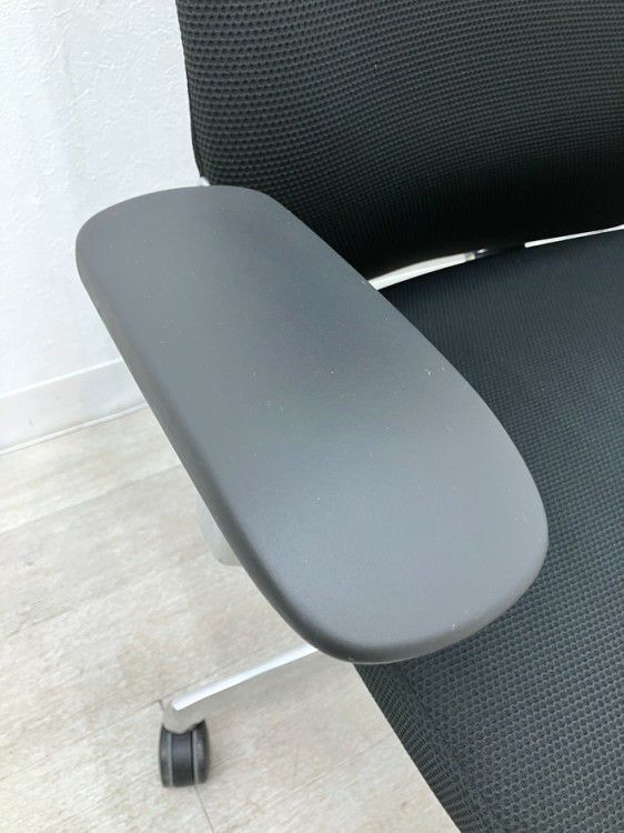 オカムラChoral（コーラル）チェア 固定肘付コーラルチェア 商品画像7