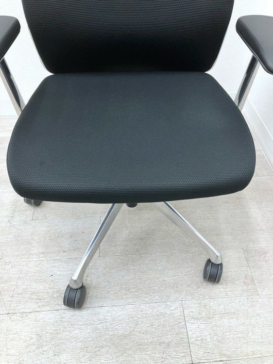 オカムラChoral（コーラル）チェア 固定肘付コーラルチェア 商品画像9