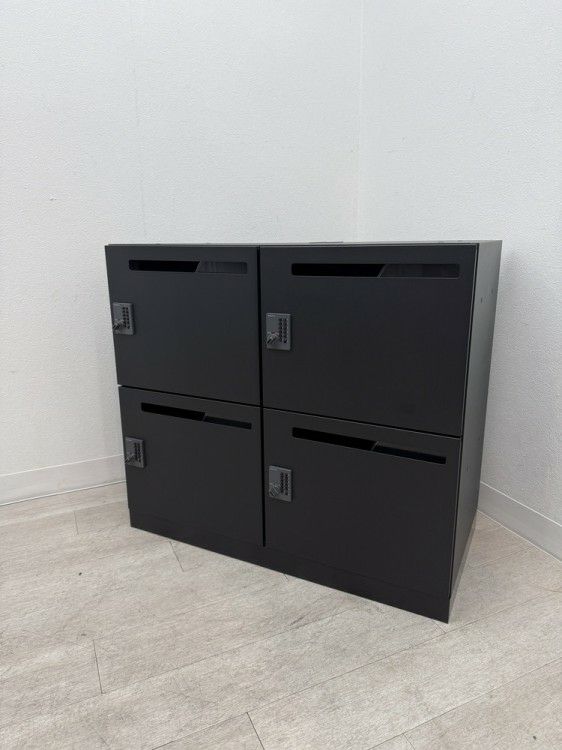 コクヨiNON(イノン)シリーズ 4人用パーソナルロッカー 商品画像1