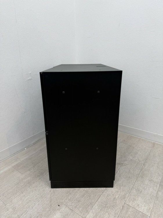 コクヨiNON(イノン)シリーズ 4人用パーソナルロッカー 商品画像5