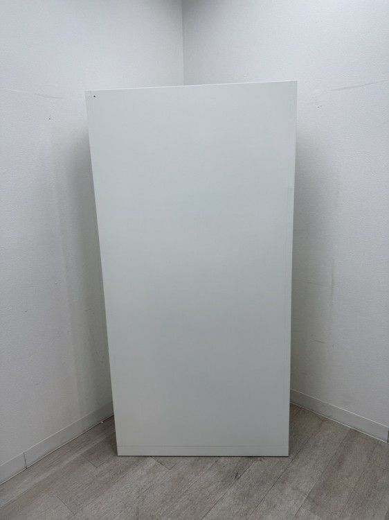 オカムラレクトラインシリーズ 8人用パーソナルロッカー 商品画像6