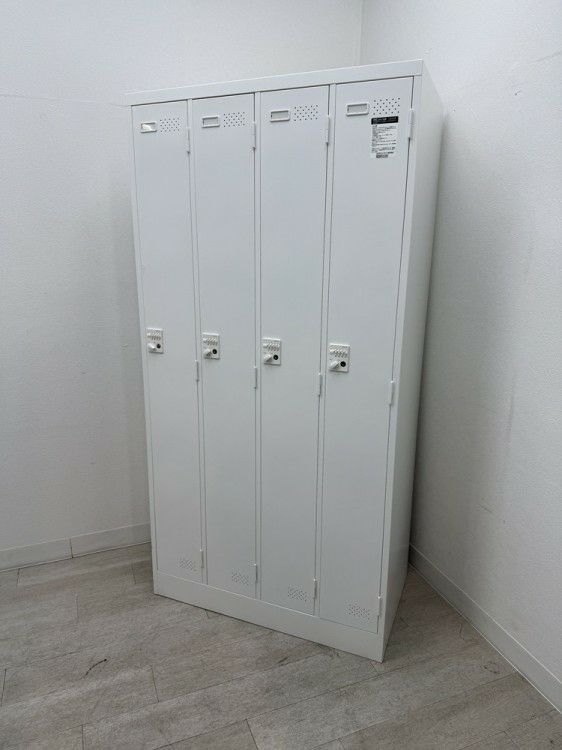 コクヨLKシリーズ　（コクヨ） 4人用ロッカー 商品画像1