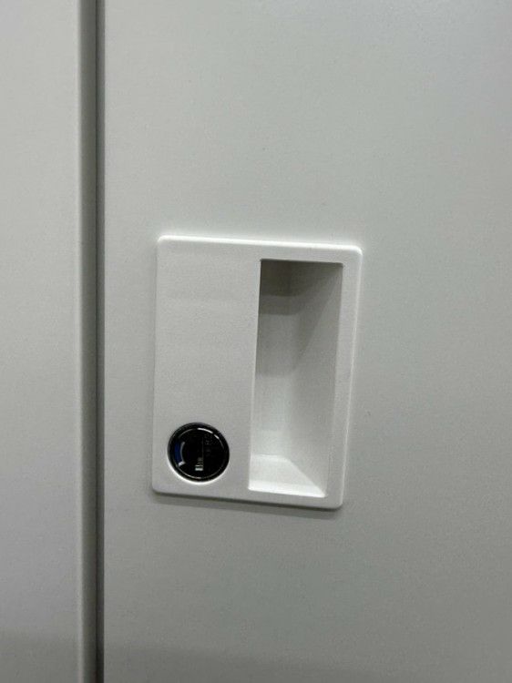 コクヨEDIA(エディア)シリーズ 6人用パーソナルロッカー 商品画像8