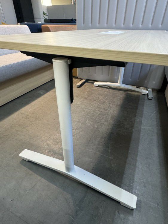 コクヨワイヤードソファ/ビエナシリーズ 4人用ミーティングセット 商品画像9