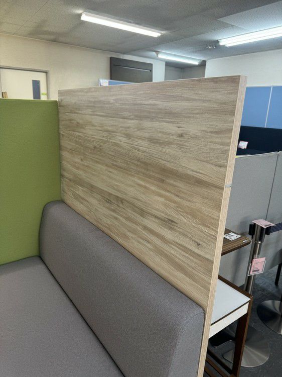 オカムラブレスタ/ライブスシリーズ 4人用ミーティングセット 商品画像5