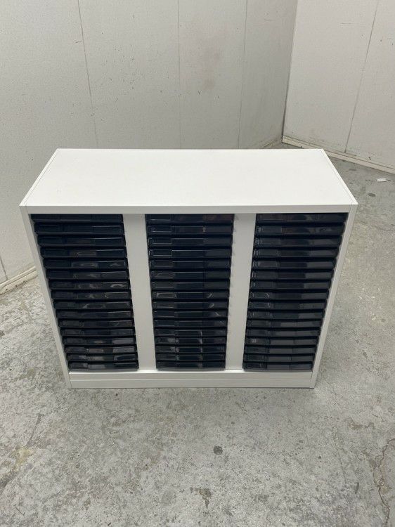 ウチダ（内田洋行）BEストレージシリーズ クリアトレーキャビネット 商品画像4