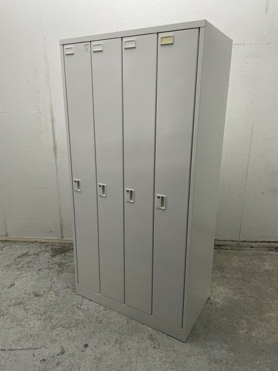 イトーキWN型ロッカーシリーズ 4人用ロッカー 商品画像1