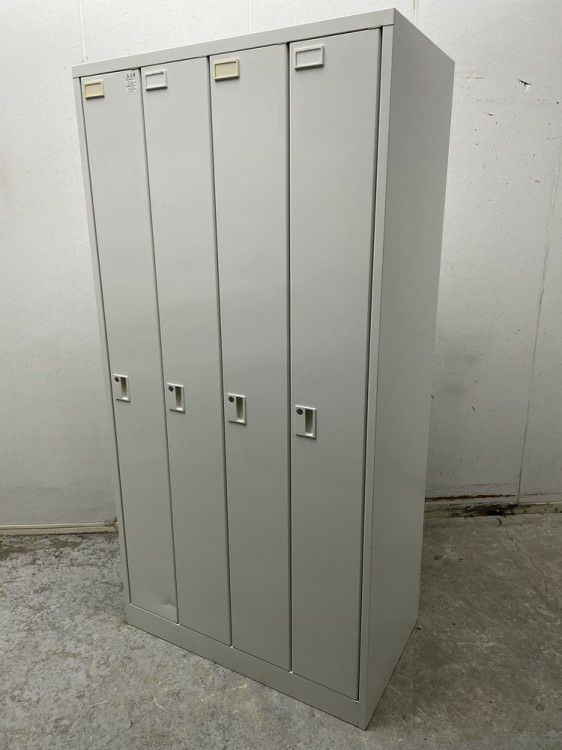 イトーキWN型ロッカーシリーズ 4人用ロッカー 商品画像1