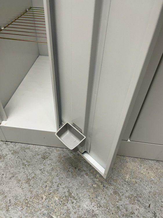 イトーキWN型ロッカーシリーズ 4人用ロッカー 商品画像12