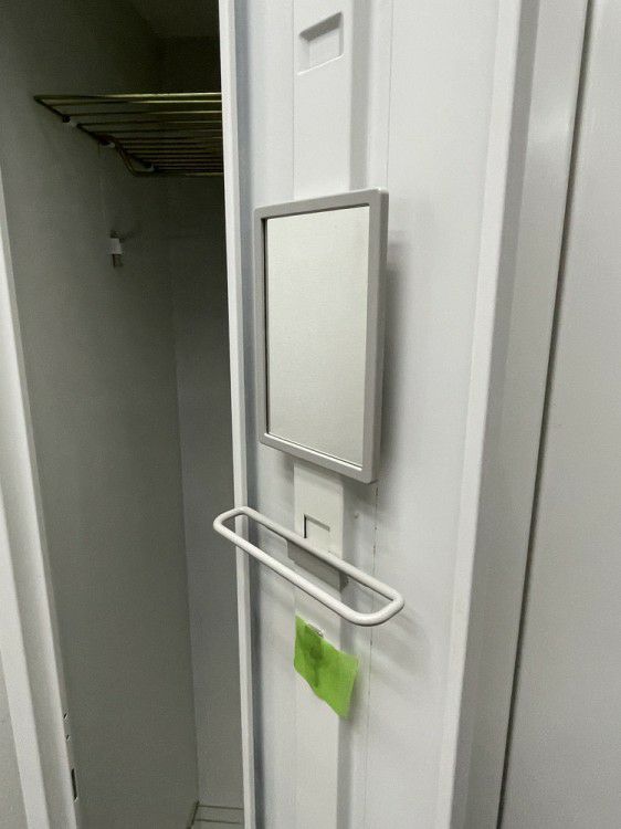 イトーキWN型ロッカーシリーズ 4人用ロッカー 商品画像11