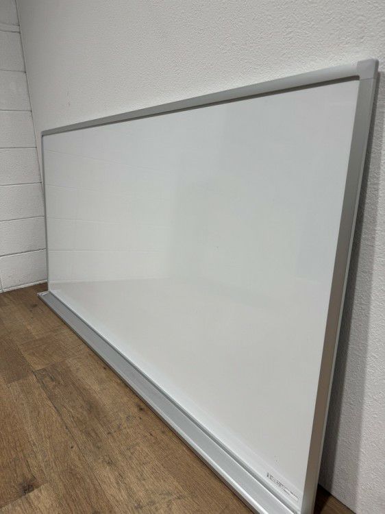 コクヨ壁掛けホワイトボード 商品画像4