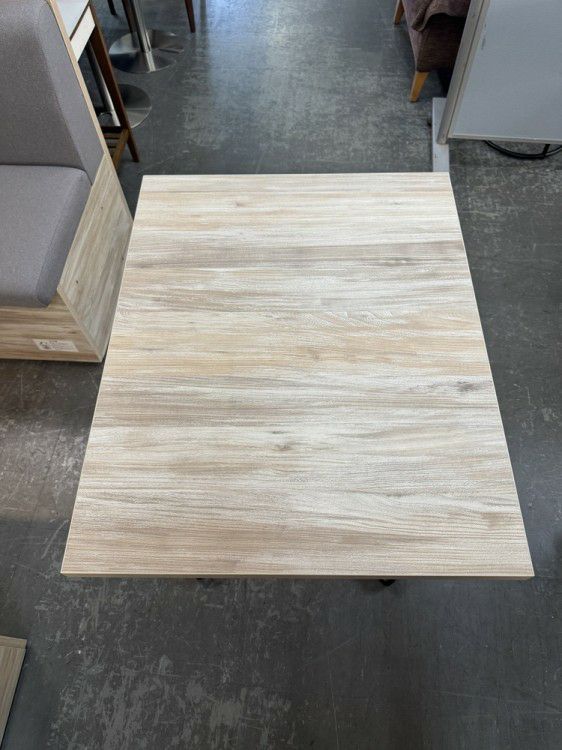 オカムラブレスタ/ライブスシリーズ 4人用ミーティングセット 商品画像8