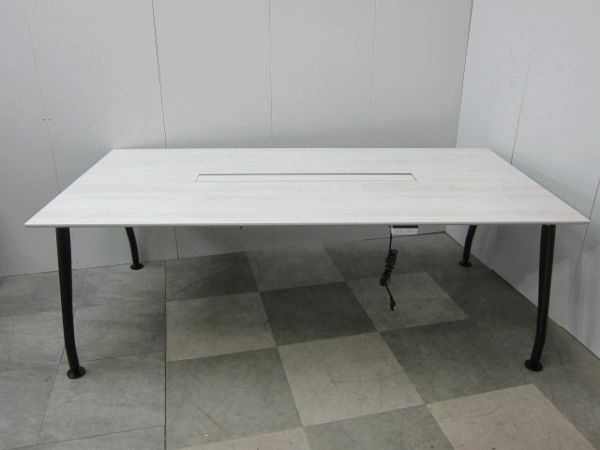 コクヨSENTIR(センティア)シリーズ 2100ミーティングテーブル 商品画像1