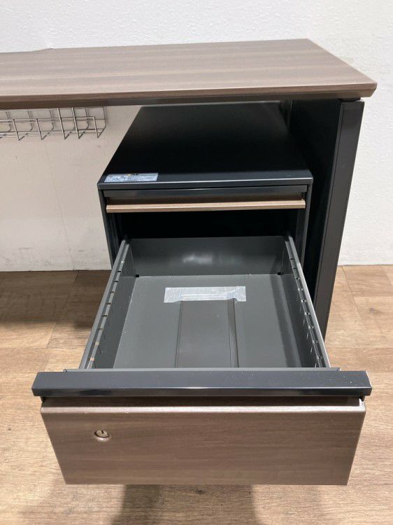 オカムラPro Unit(プロユニット)シリーズ 1600平デスク＋ワゴンセット 商品画像8