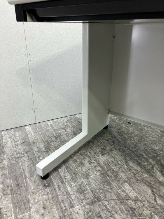 プラスフラットラインシリーズ 1400片袖デスク 商品画像8