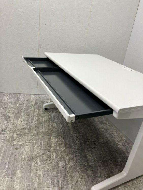 プラスLAシリーズ 1200平デスク 商品画像6