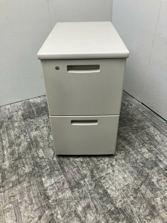 コクヨBS+シリーズ 2段脇机 商品画像2