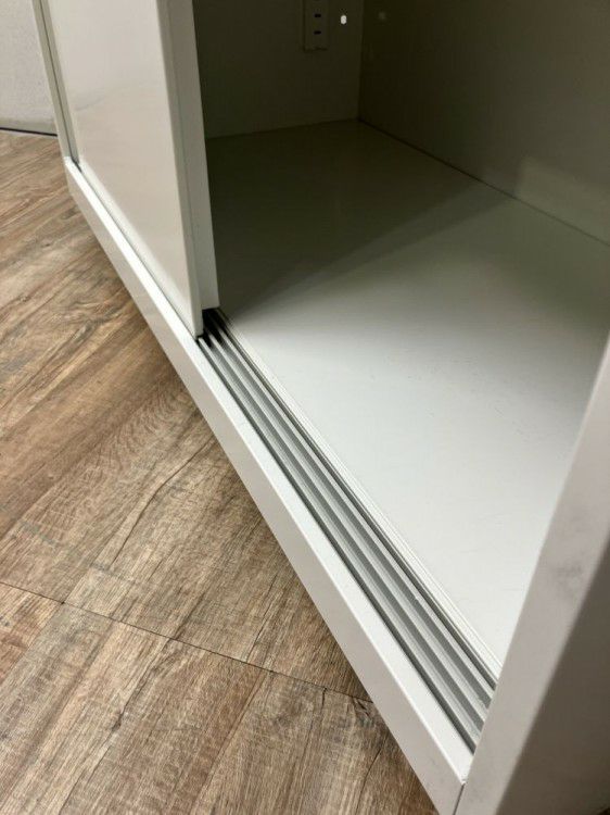 プラスL6(エルロク)シリーズ 壁面引違い書庫 商品画像9