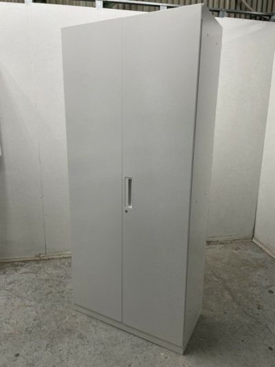 コクヨEDIA(エディア)シリーズ 両開き書庫 商品画像1