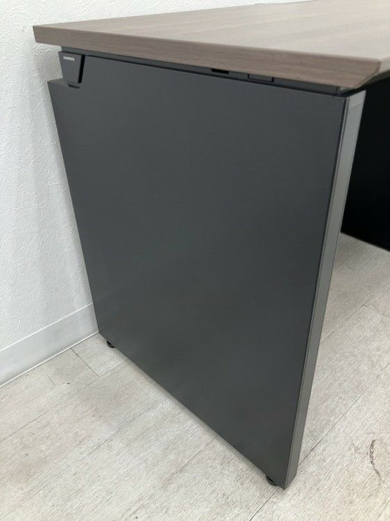 オカムラPro Unit(プロユニット)シリーズ 1400平デスク+ワゴンセット 商品画像9