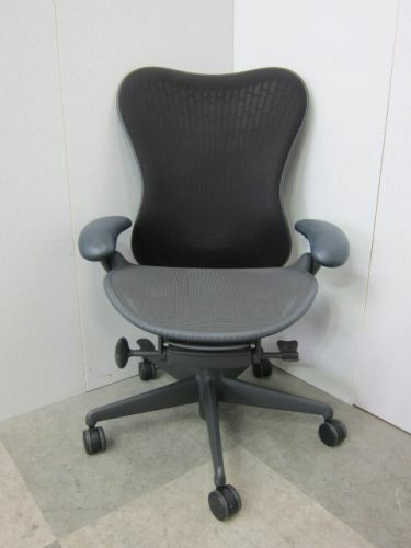 HermanMiller（ハーマンミラー）Mirra 2 Chairs/ミラ2チェア 肘付きミラ2チェア 商品画像2