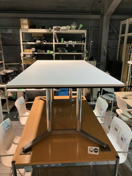 オカムララティオ2シリーズ 1800ミーティングテーブル 商品画像4