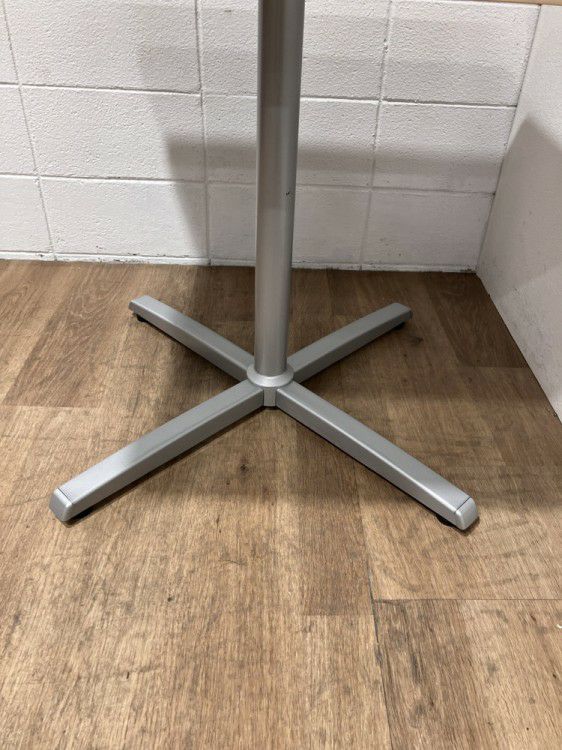 オカムラ8177シリーズ 角テーブル 商品画像5