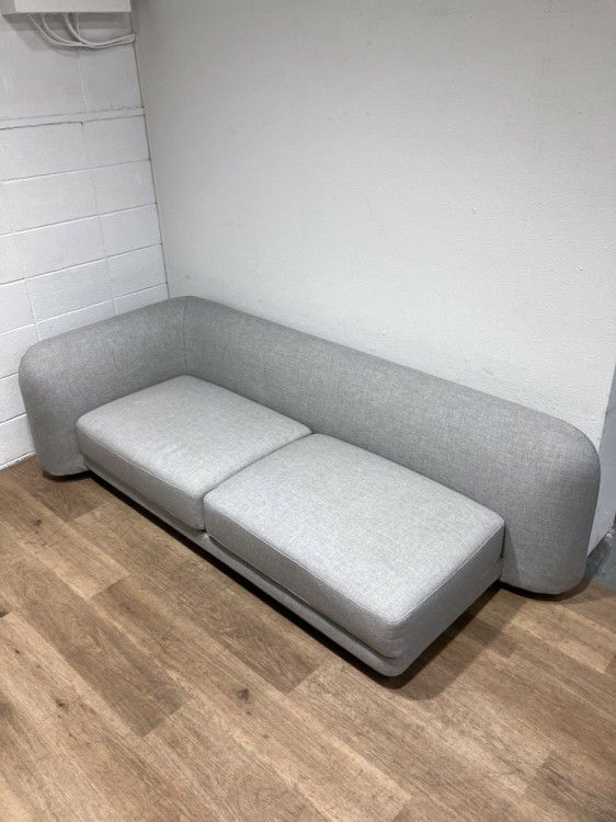 ロロシリーズ 3人掛けソファ 商品画像1