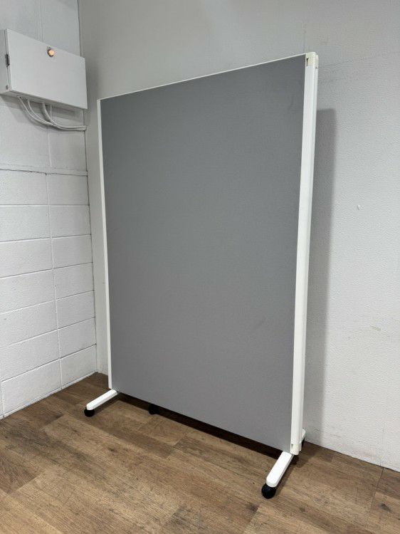 コクヨパネルスクリーンSシリーズ 2連折畳パーテーション 商品画像3