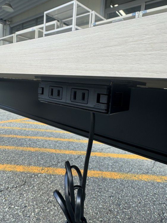 オカムラAlt Piazza(アルトピアッツァ)シリーズ カウンターテーブル 商品画像7