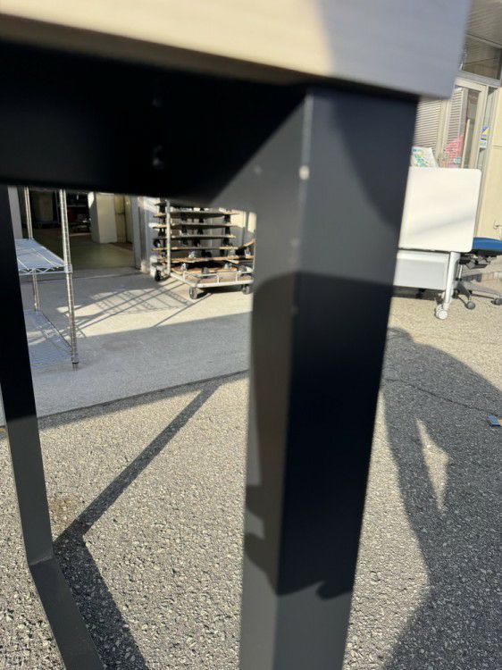 オカムラAlt Piazza(アルトピアッツァ)シリーズ ハイテーブル 商品画像9