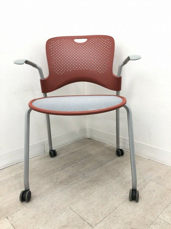 HermanMiller（ハーマンミラー）Caper(ケイパー)シリーズ ケイパーチェア 商品画像2