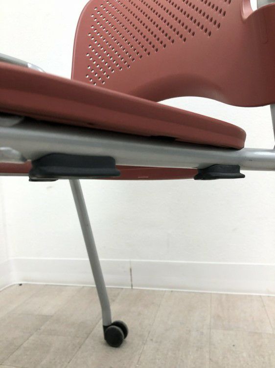 HermanMiller（ハーマンミラー）Caper(ケイパー)シリーズ ケイパーチェア 商品画像19
