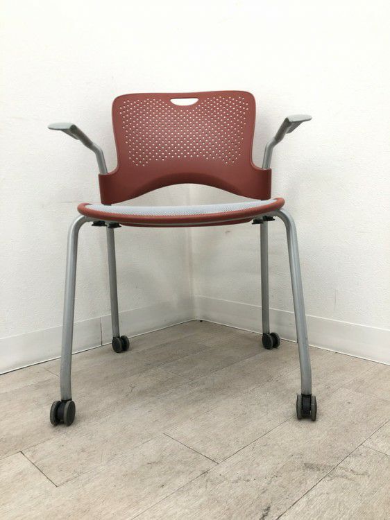 HermanMiller（ハーマンミラー）Caper(ケイパー)シリーズ ケイパーチェア 商品画像21