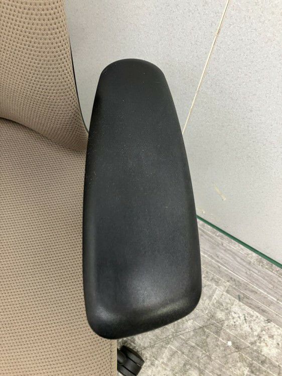 コクヨWizard3(ウィザード3)チェア 可動肘付ウィザード3チェア 商品画像4