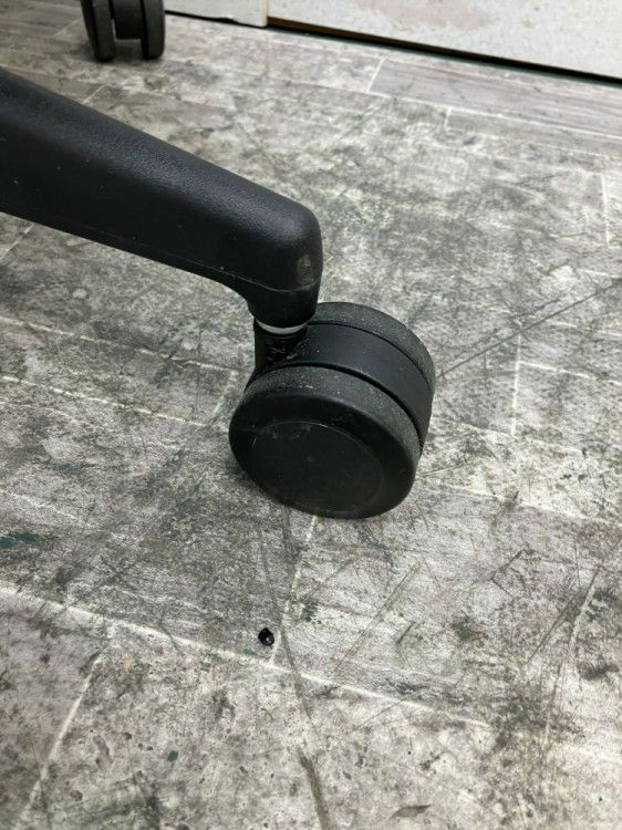 コクヨWizard3(ウィザード3)チェア 可動肘付ウィザード3チェア 商品画像6