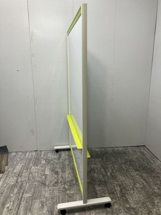 プラス縦型脚付両面ホワイトボード 商品画像3