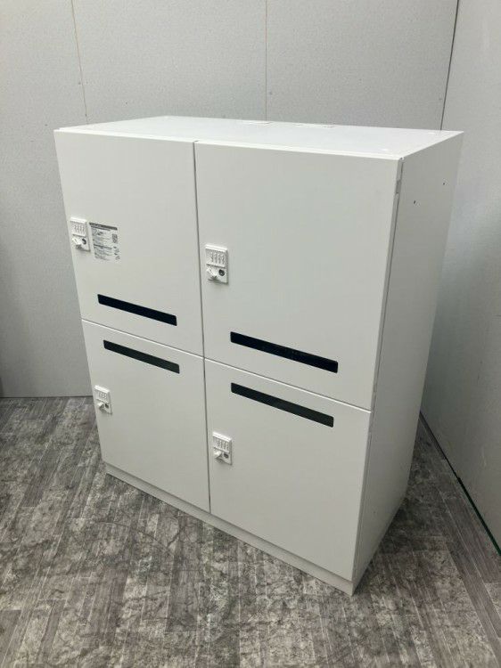 オカムラピクスラインシリーズ ダイヤル式4人用パーソナルロッカー 商品画像2