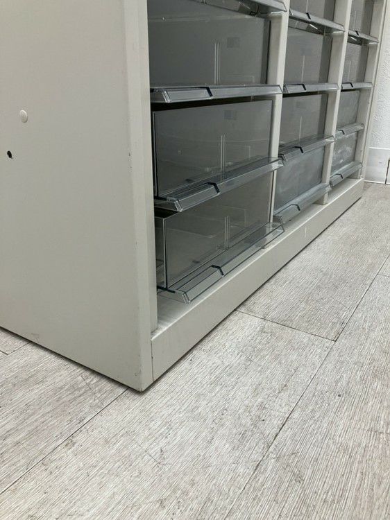 オカムラ42(50H)シリーズ クリアケースキャビネット 商品画像10